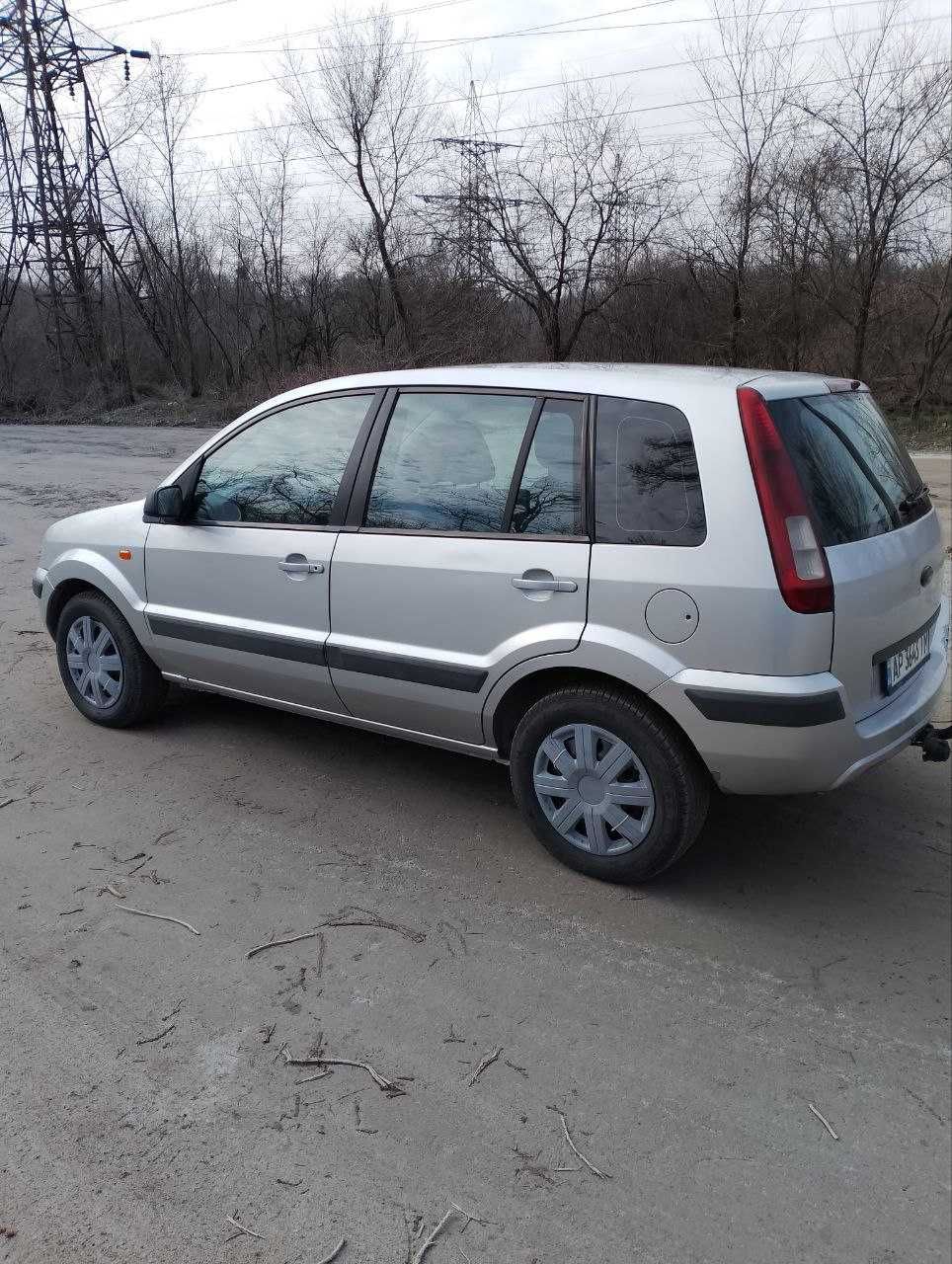 Продам Ford Fusion 2005 год 1.4 DIZEL 180000 пробега KONDER-ABS-AIRBAG