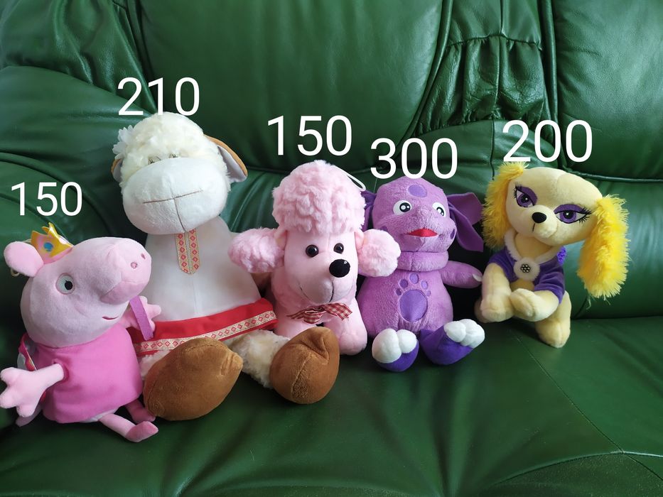 М'які іграшки для діток