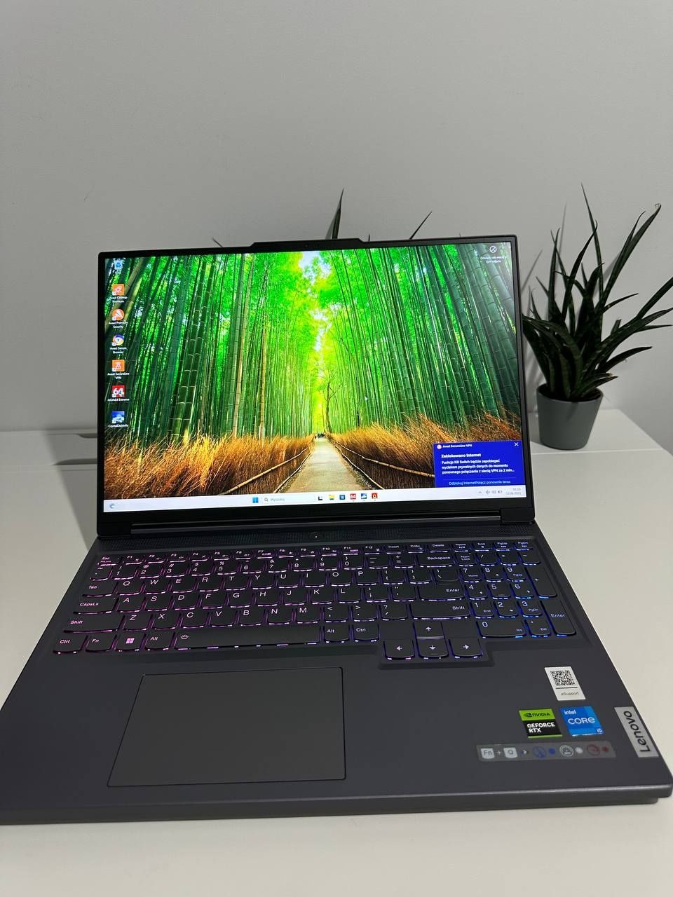 RTX 4060 8gb 140w + i5-13500H • Lenovo Legion 16" 2k 240hz • 16gb/512