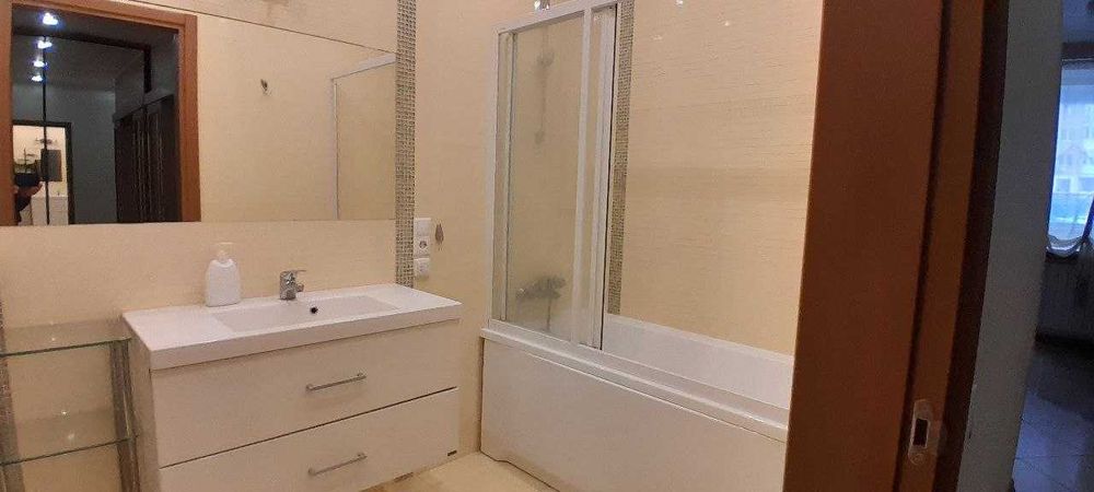 Без% 1К пр-тВ.Івасюка,4 Оболонь