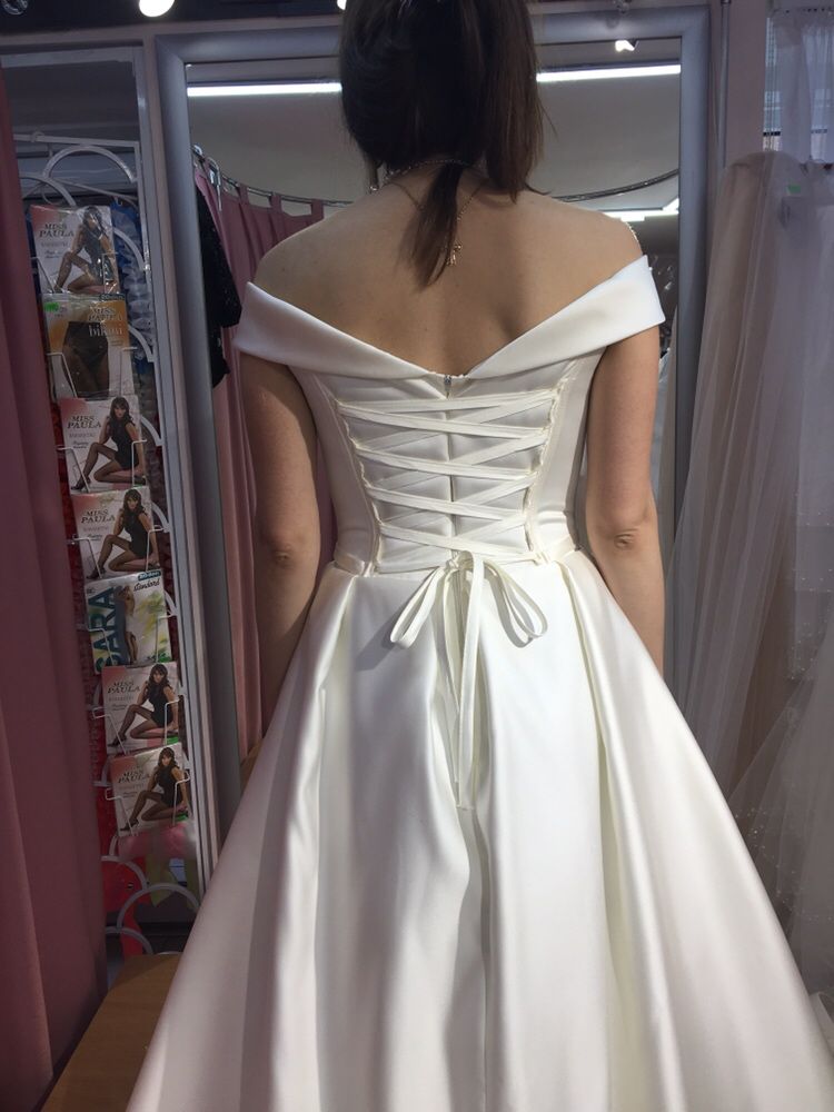 Весільна сукня / свадебные платья / атлас
