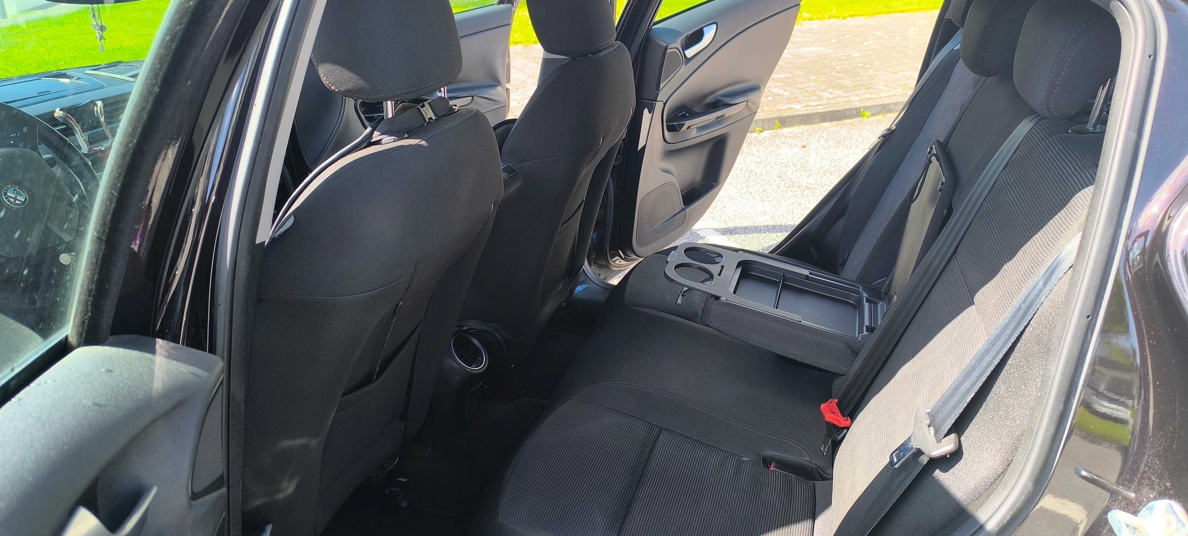 Alfa Romeo Giulietta 1.6 Impecável
