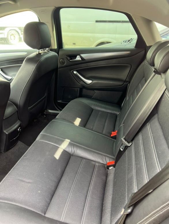 Ford Mondeo 2014r. bogate wyposażenie. !Uszkodzona skrzynia!