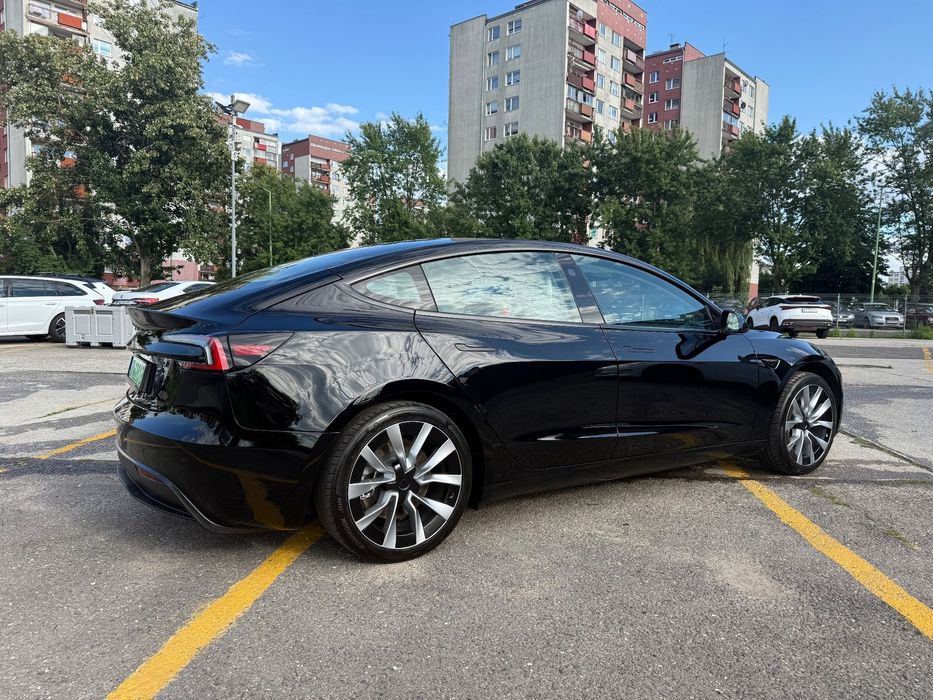Tesla Model 3 Tesla Model 3 Highline 2024 – stan idealny!