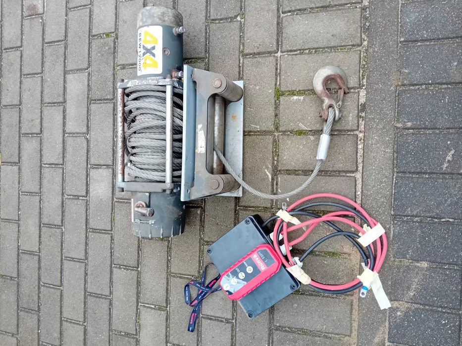 Wciągarka samochodowa 24V