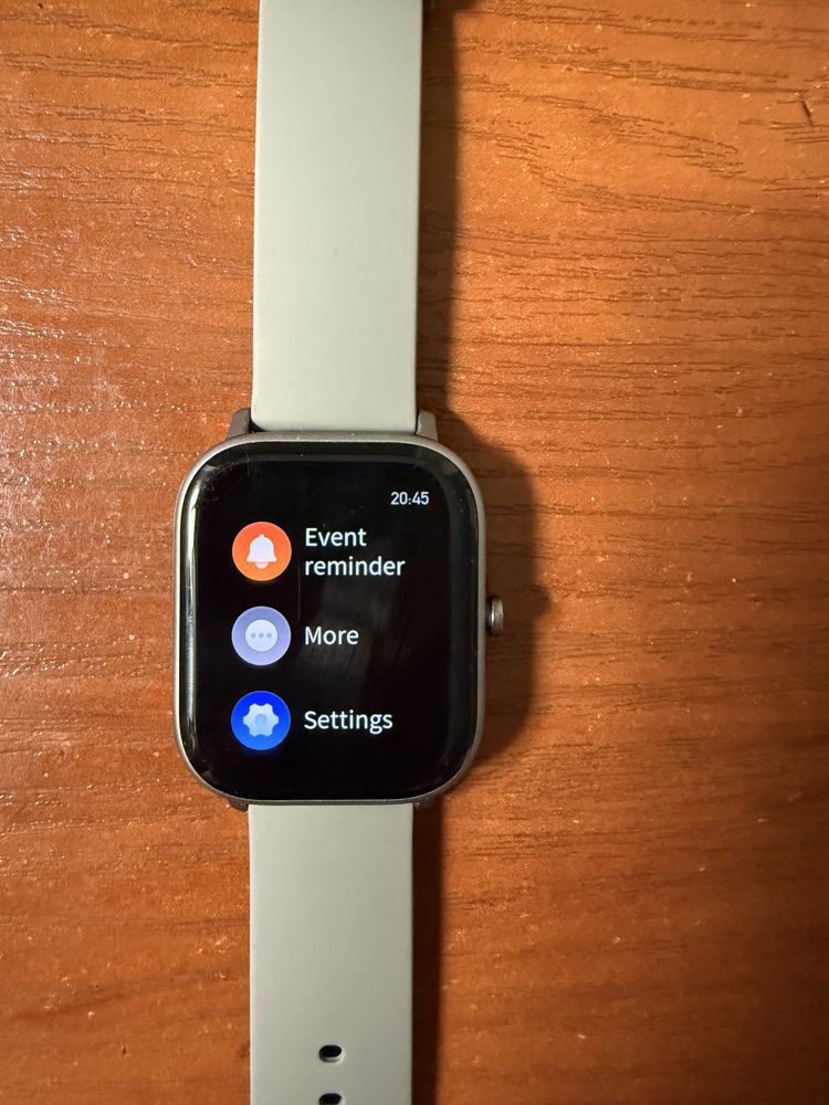 Продам смарт часы Amazfit Gts