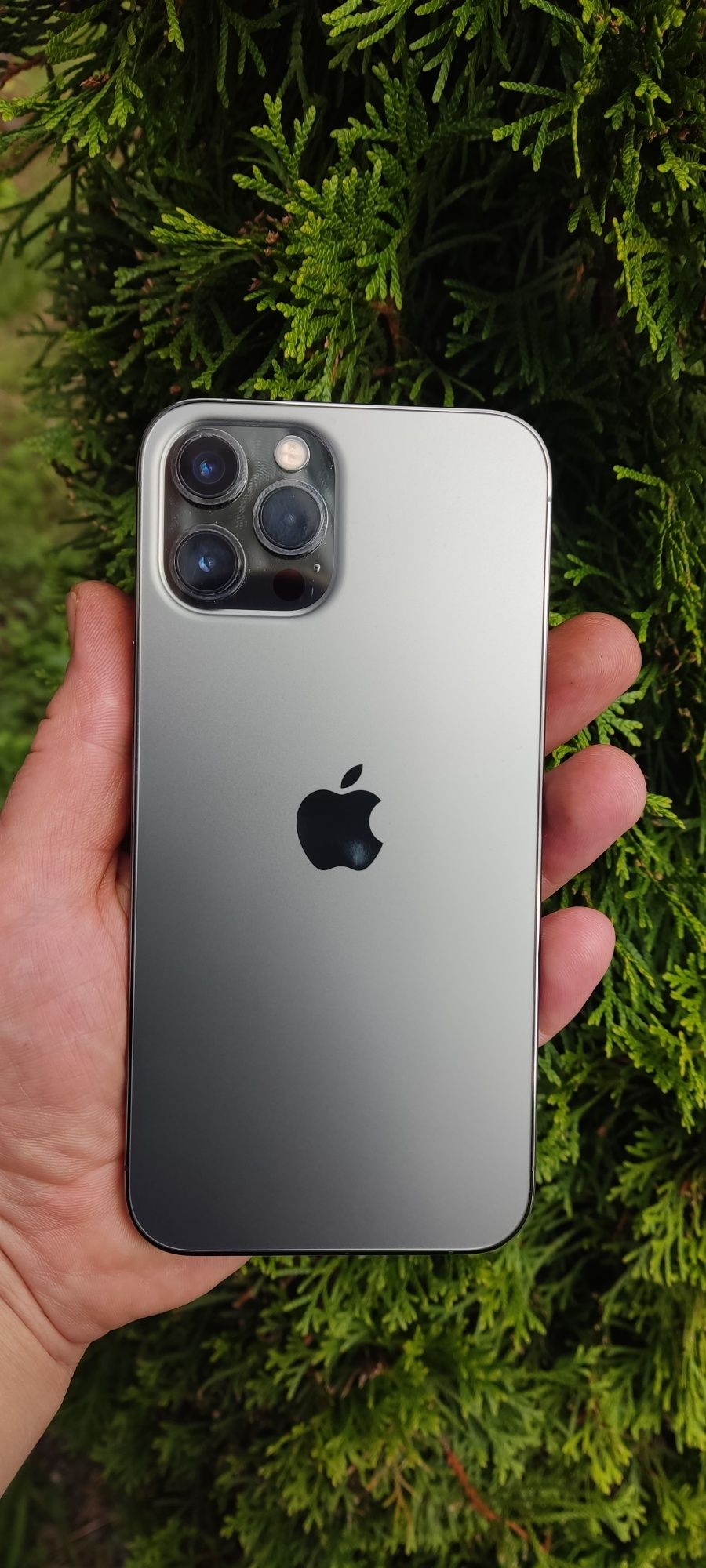 Iphone 12 pro max Заблокований icloud