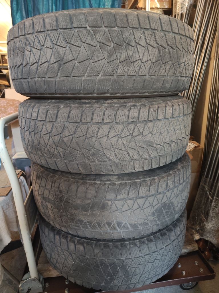 225*65 r17 dmv2 Bridgestone зима