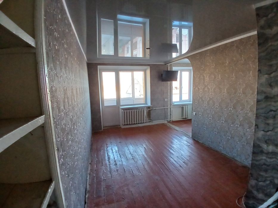 Квартира 1 кімнатна в центрі міста студія