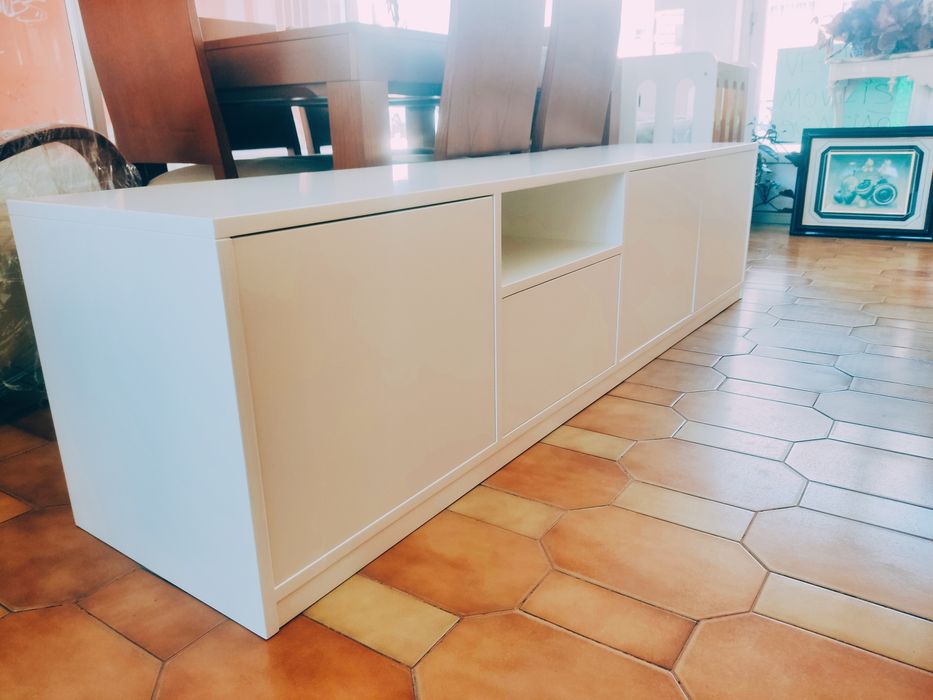 Móvel de TV NOVO lacado