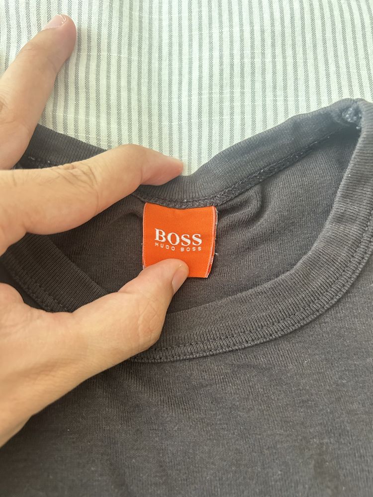 Tshirt preta Boss S