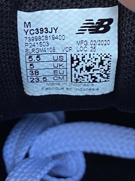 Buty New Balance 393 Czarne Damskie Sneakersy Sportowe Drip Vintage 38