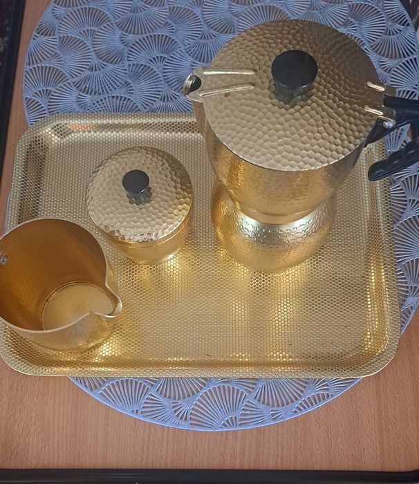 Excelente e poderoso conjunto de cafeteira " Luxa Express "