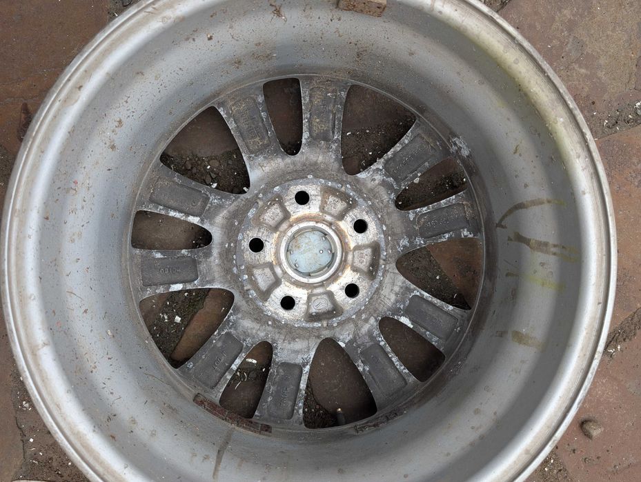 Диски Mazda R16 оригінал