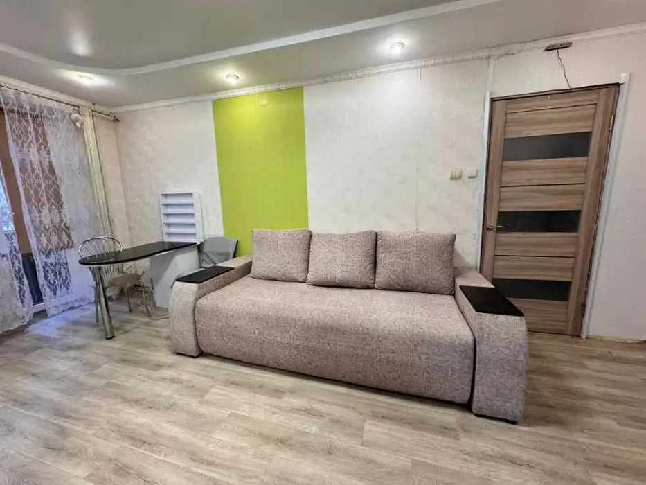 Продам трехкомнатную квартиру, Образцова, Калиновая, Софьи Ковалевской