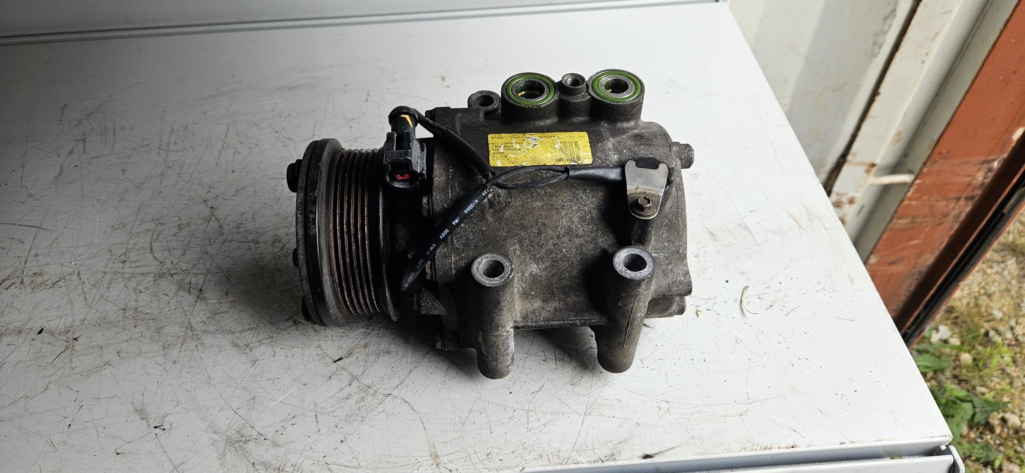 Ford Fiesta MK6 1.3 kompresor sprężarka klimatyzacji