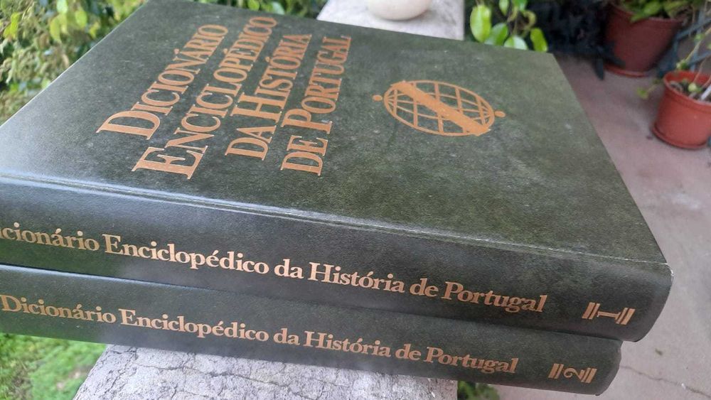 Dicionário enciclopédico da história de Portugal - 1990 em 2 Volumes