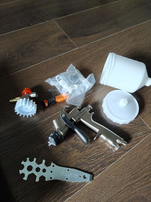 Pistolet lakierniczy walcom xlight 1.3