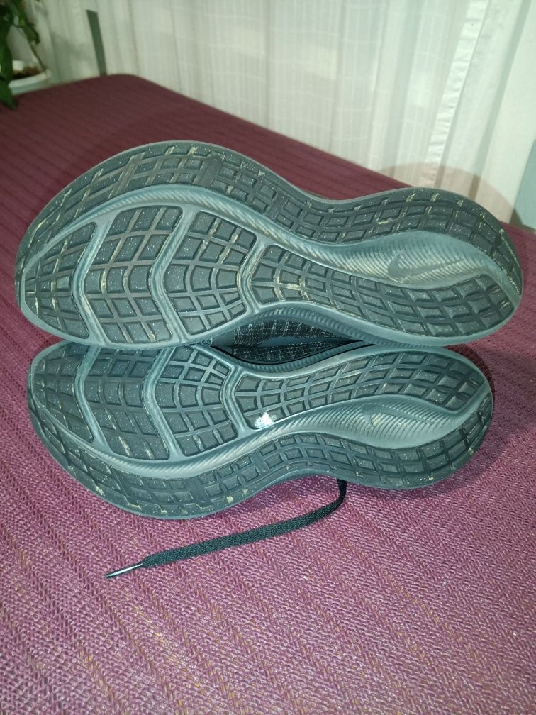 Nike downshifter 11 кросівки чоловічі