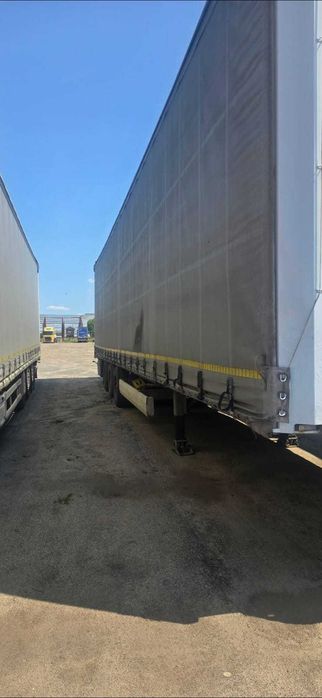 Напівпричіп Krone