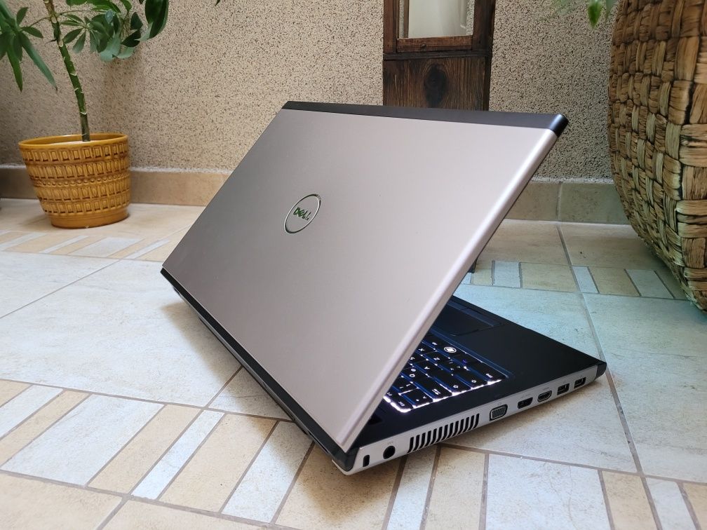 Laptop Dell Vostro- i5, 8gb ram, dysk 500gb, Szybki! GTX, 17 cali