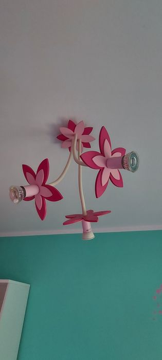 Żyrandol dziewczęcy