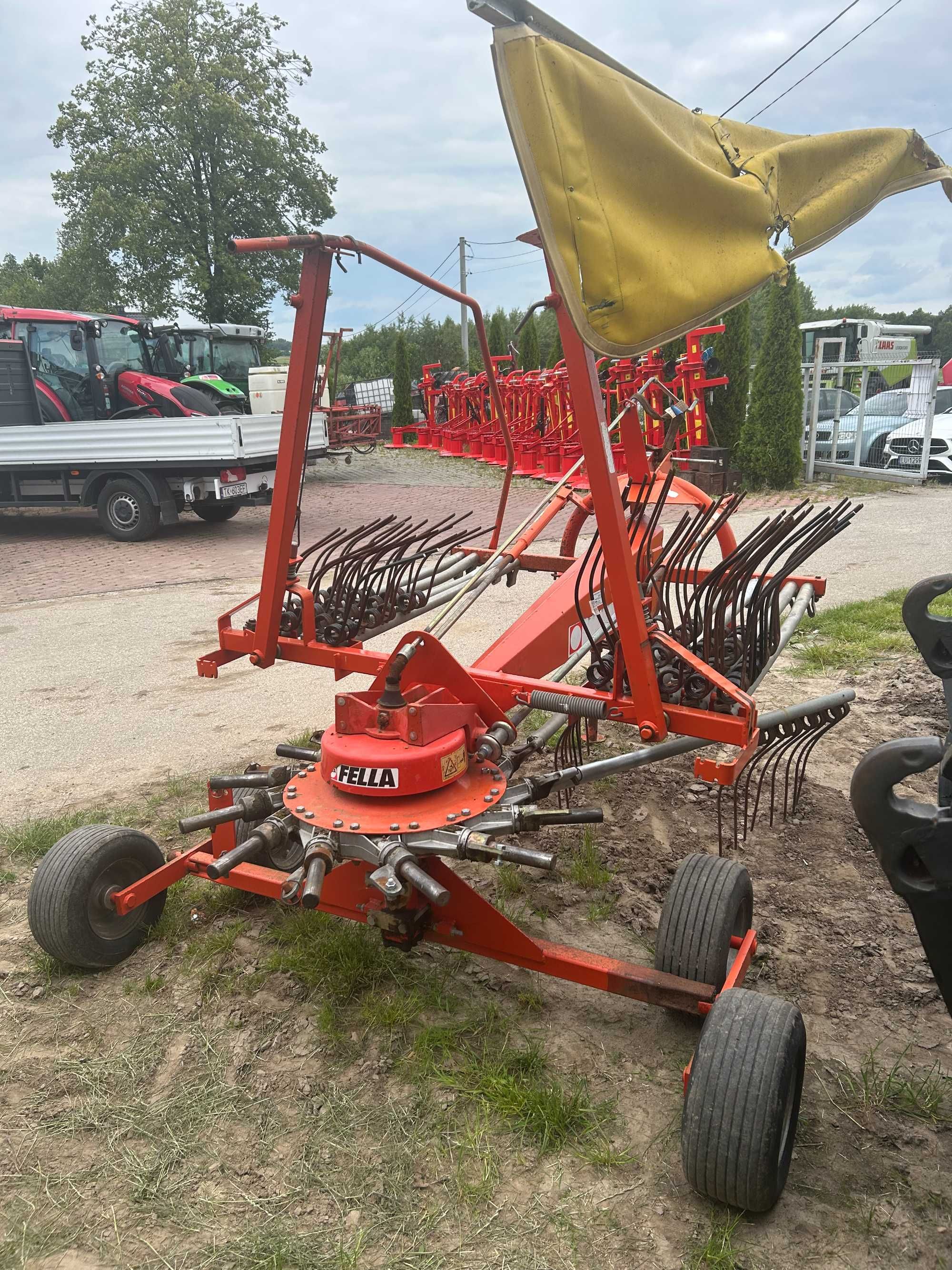 Zgrabiarka Fella 4.2M Jak Vicon Andex