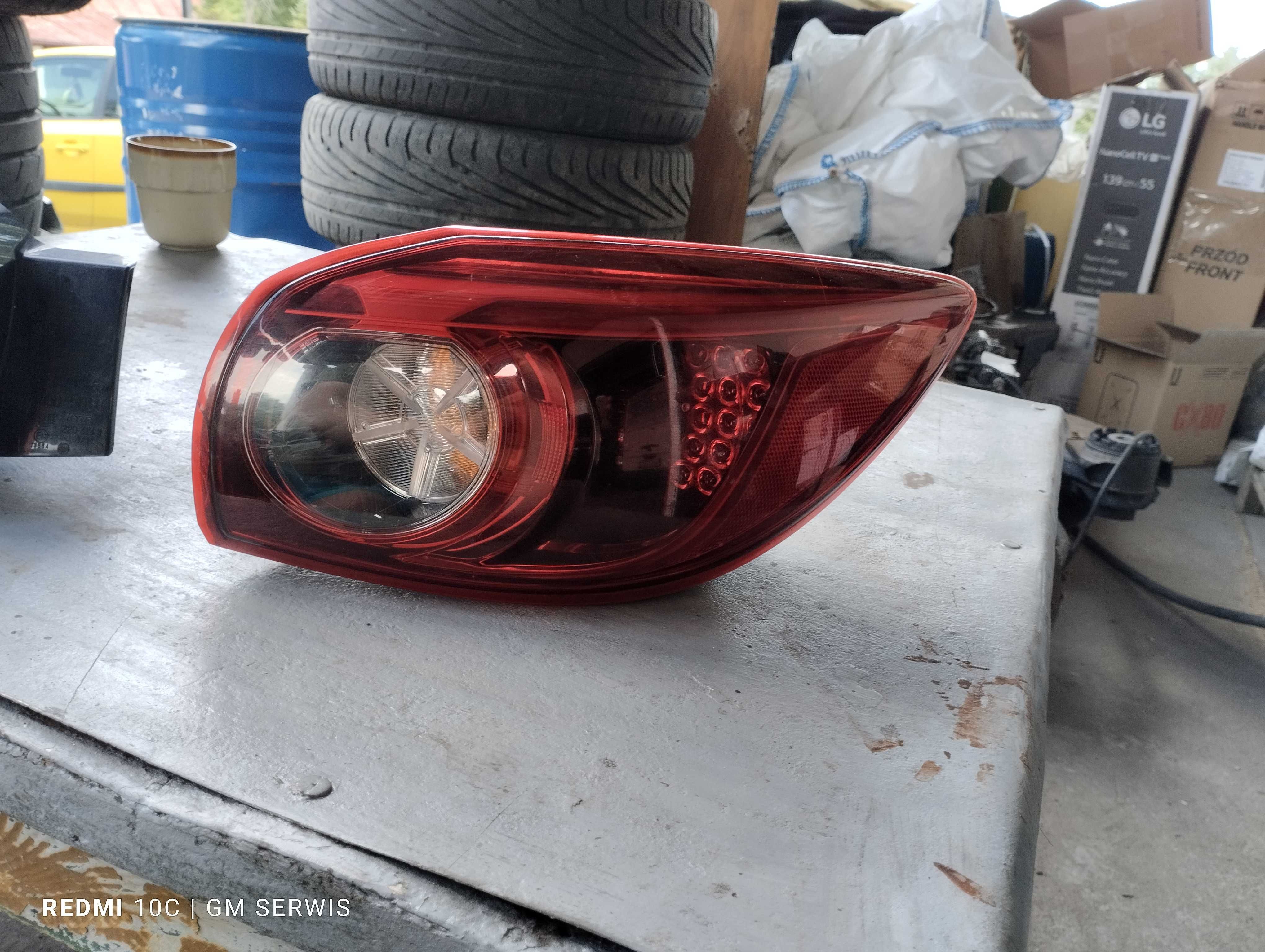 Mazda 3 14r lampa LED tył prawa eu