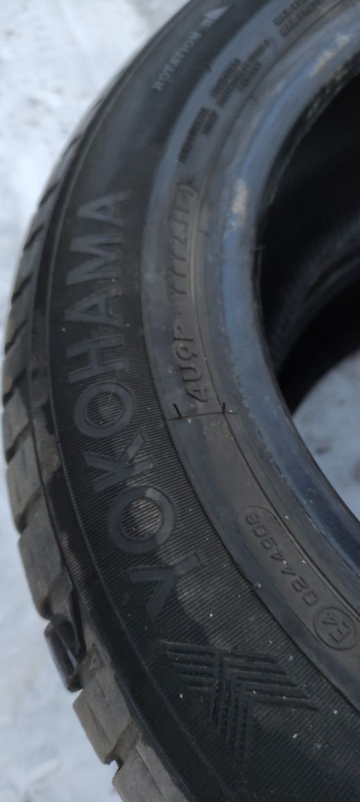 Opony zimowe z 2014r 6mm 175/65/14 Yokohama 8N
