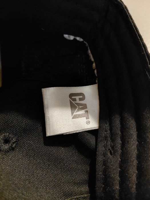 Czapka z daszkiem firmy CAT