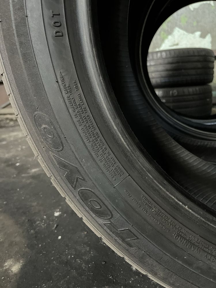 Продам гуму 225 55 19 toyo