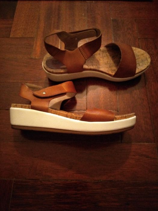 Sandálias Pikolinos