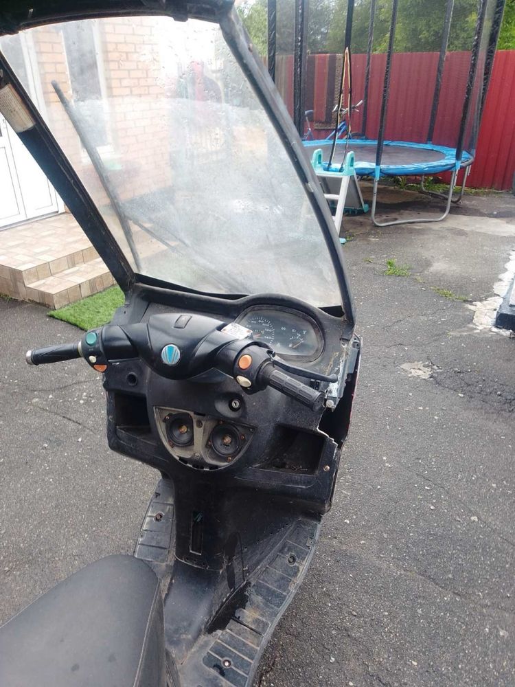 Продам скутер 150 куб
