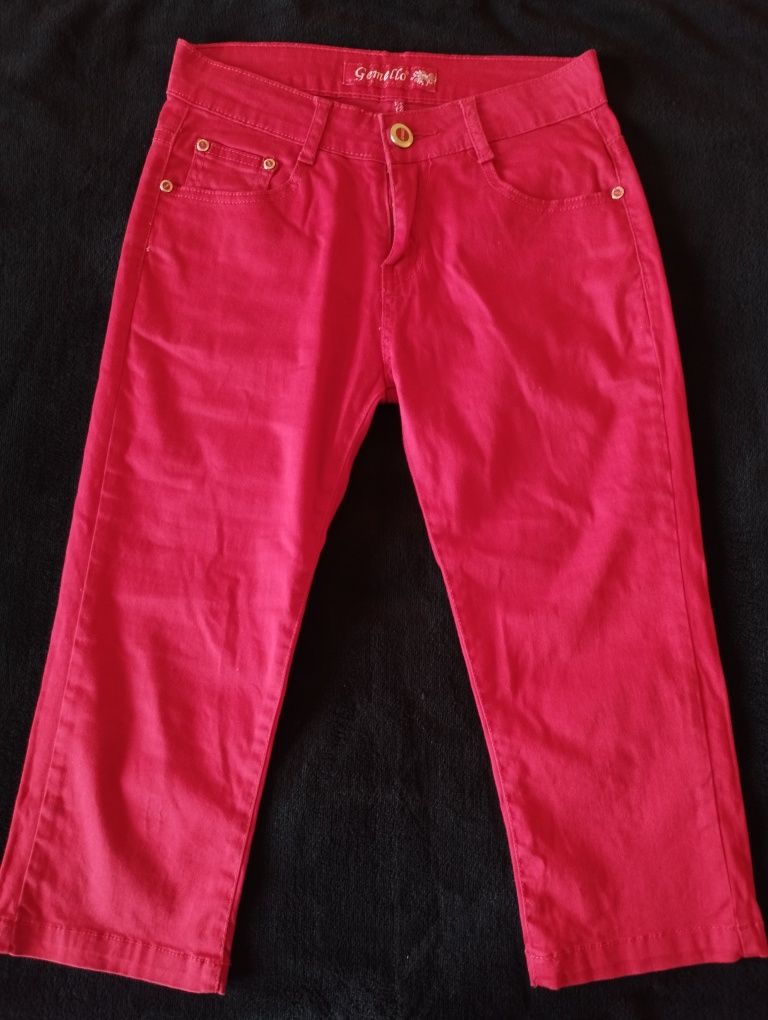 Czerwone spodnie za kolano, rybaczki rozmiar 29