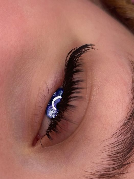 Наращивание ресниц от 450