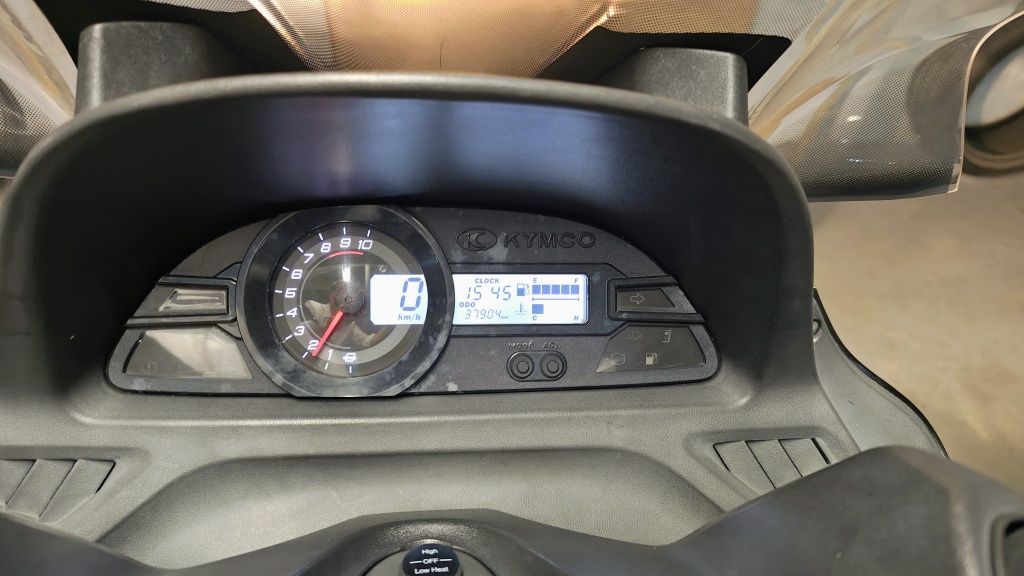 Kymco xCiting 400i