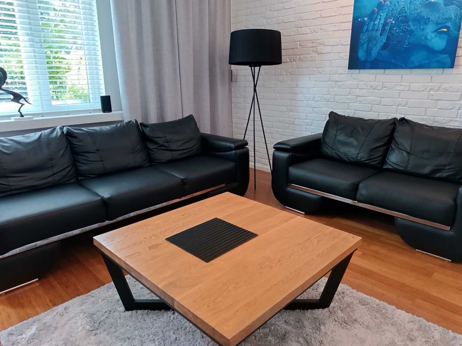 Czarna Sofa z funkcją spania. Wajnert