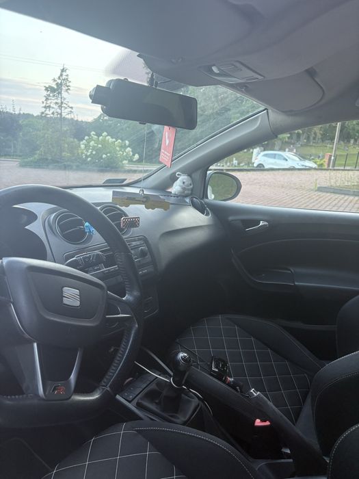 Seat Ibiza IV 1.2 TDI 75KM | Tempomat | Bi-Xenon | Fotele Cupra |