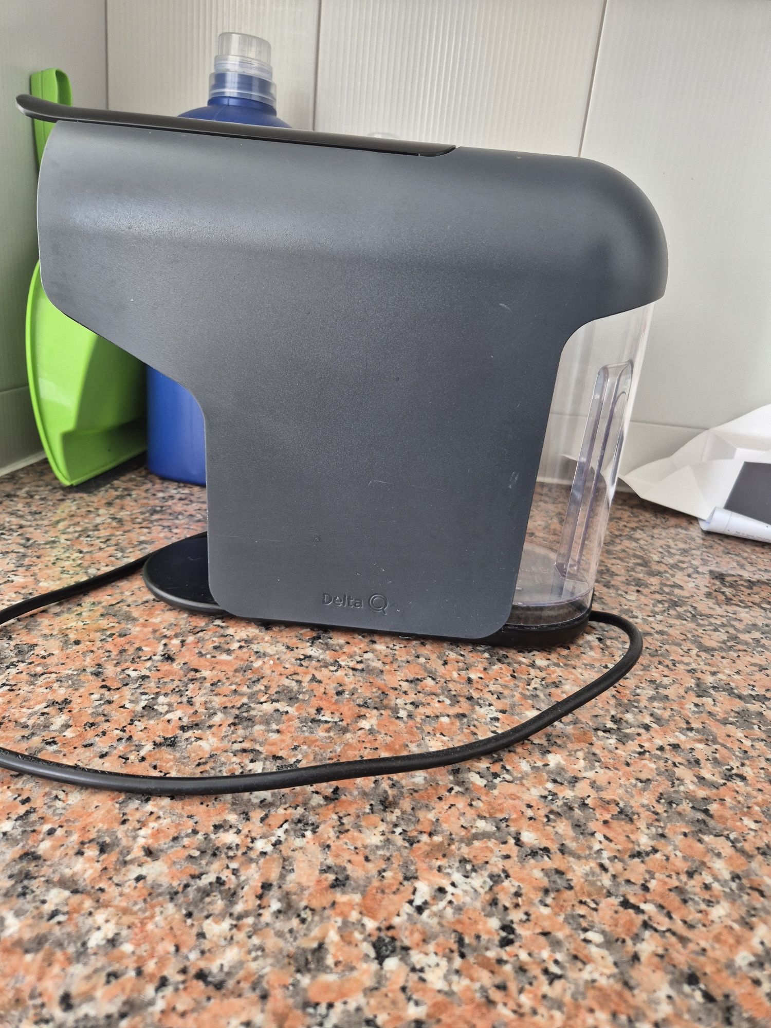 Máquina de café Delta Q