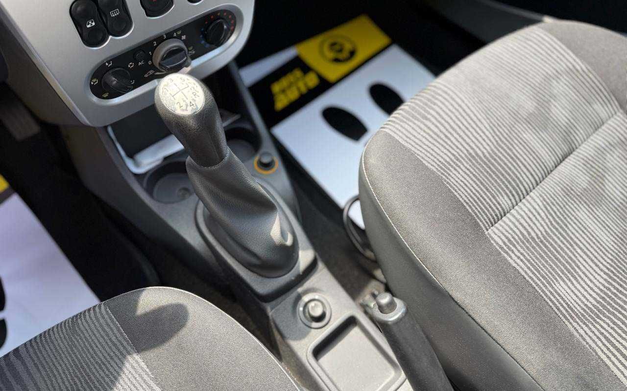 Dacia Sandero 2010