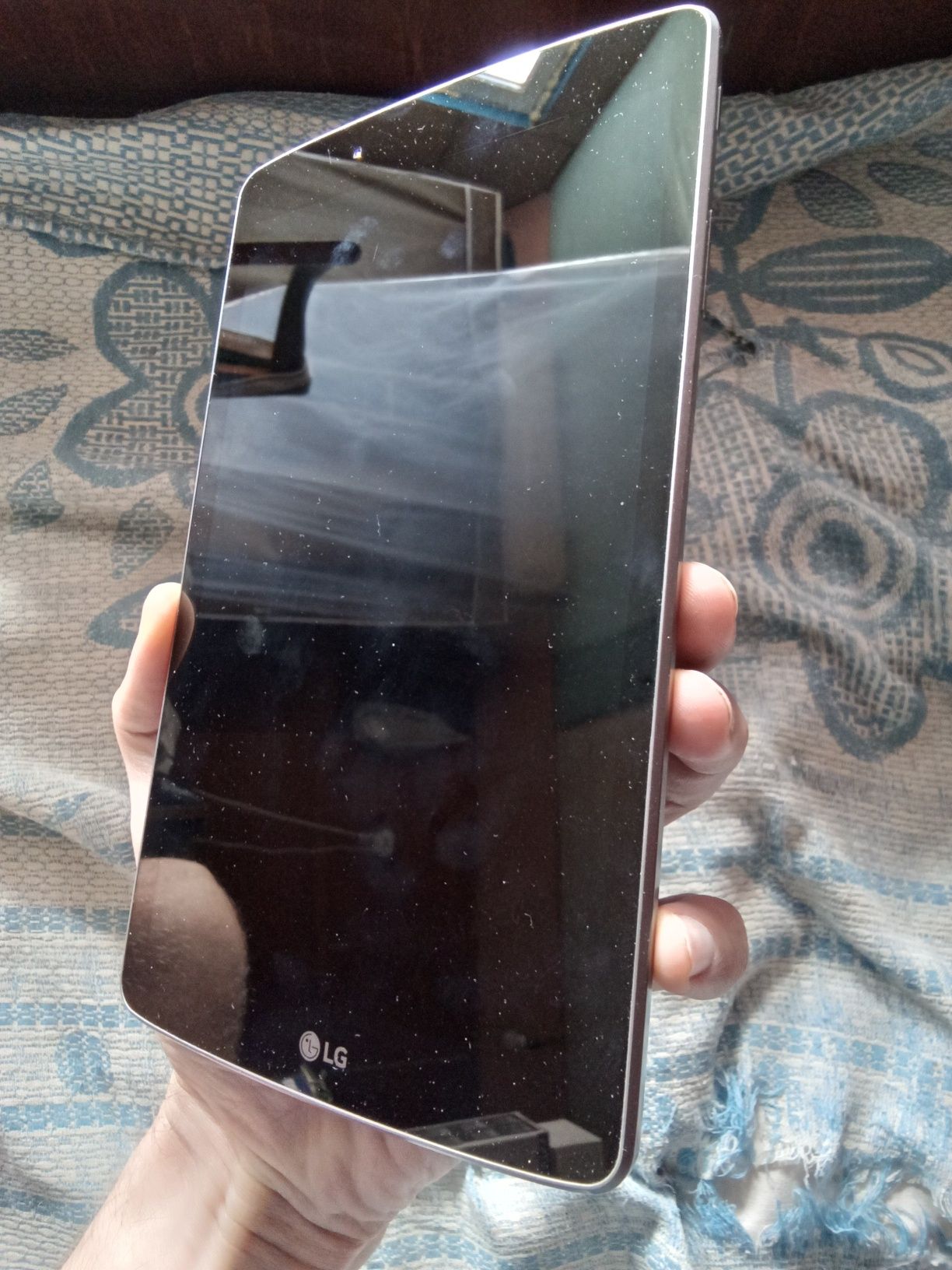 Планшет LG V495 в отличном состоянии LTE 4G, сим карта, Android 5