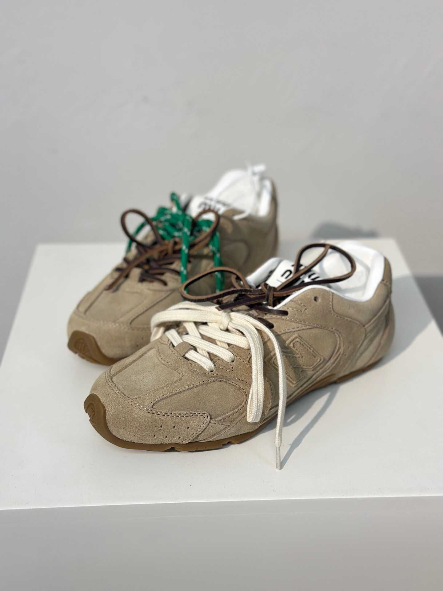 WhiteSilver\NewBalance*Damskie*Moda*SLMIUMIU UnisexTrampki.40