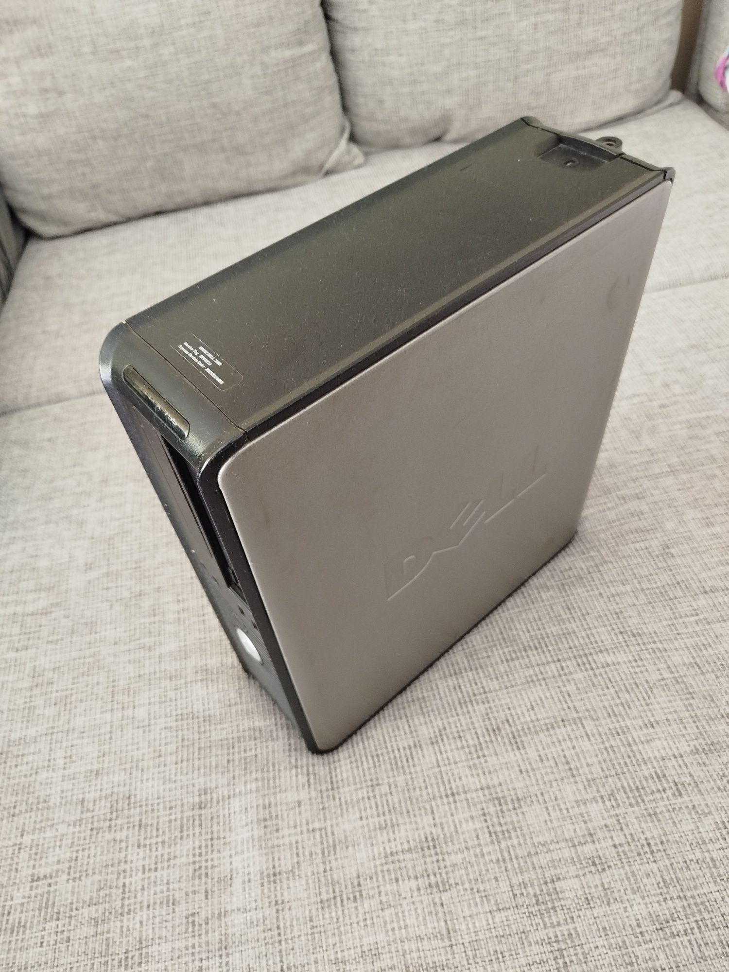 Komputer stacjonarny Dell OptiPlex 755
