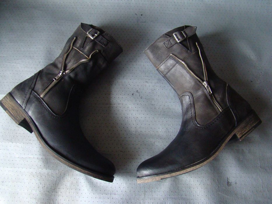 Сапожки с пряжками  МОSHION. 42 - 43р. боты в стиле HARLEY DAVIDSON