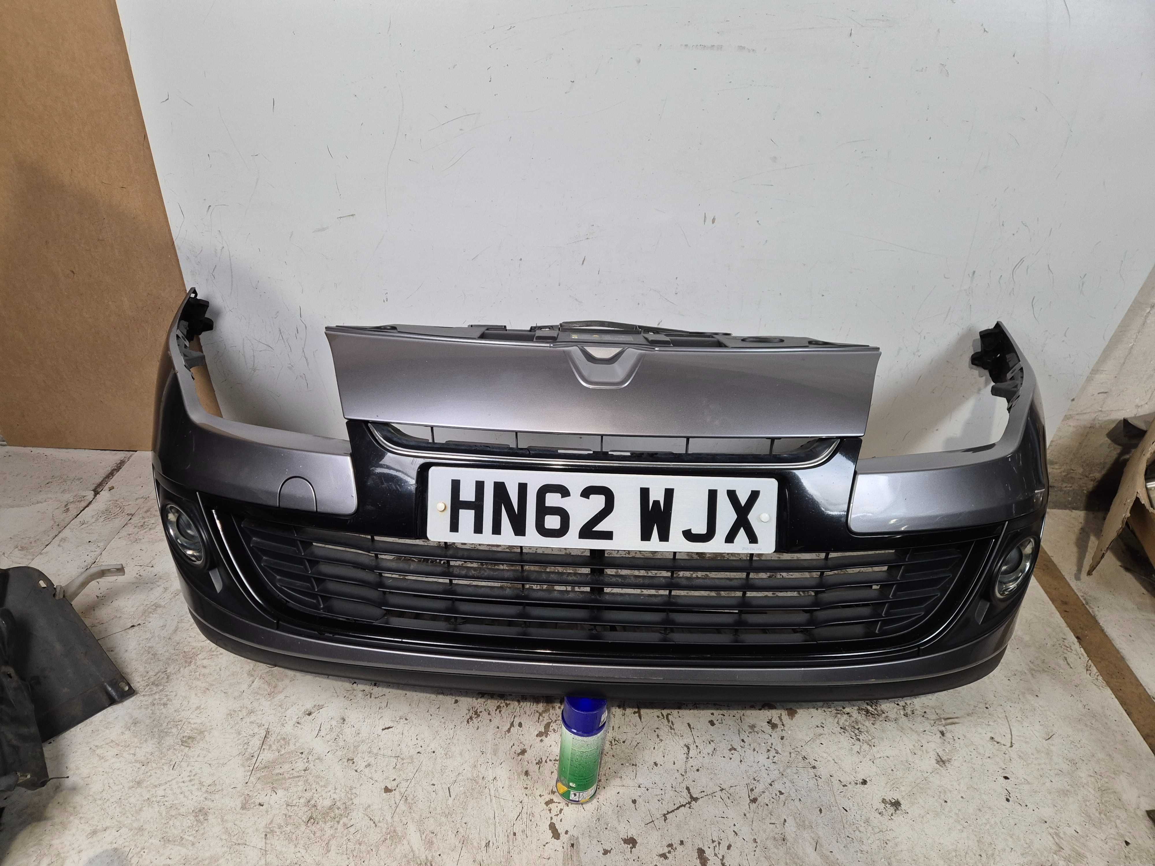 Renault Megane III lift zderzak przedni przód.