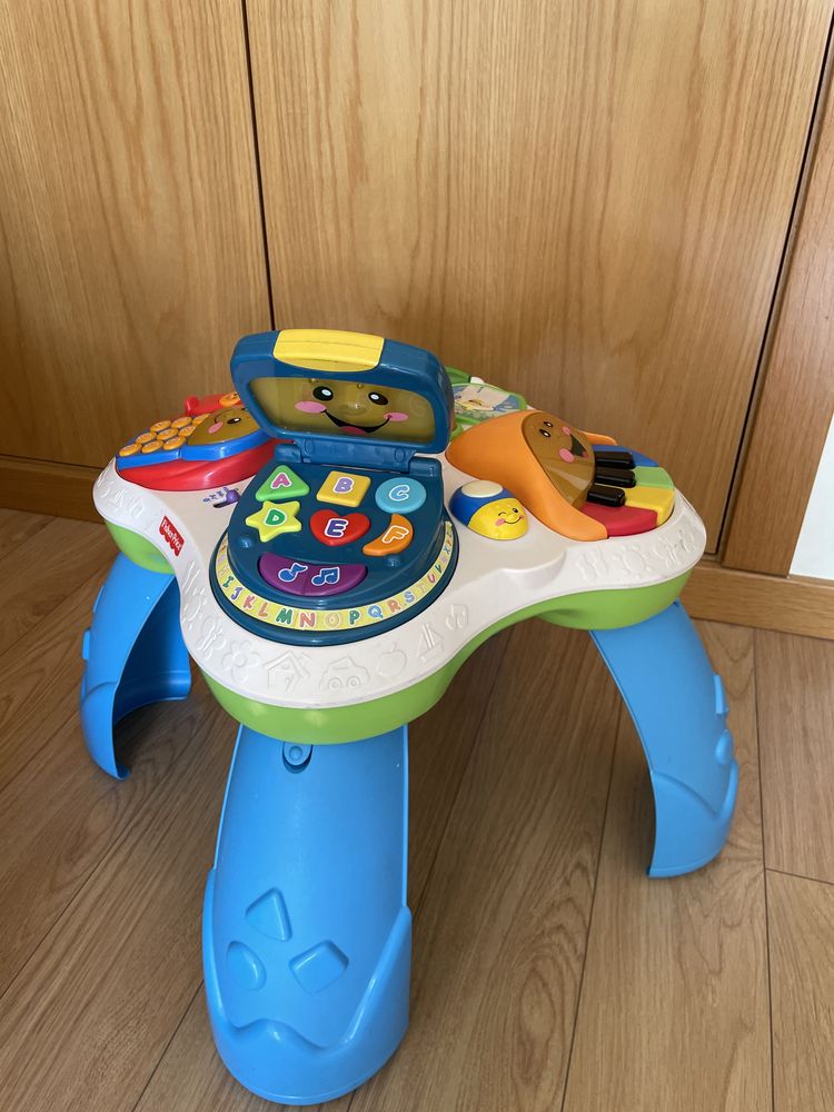 Mesa de actividades Fisherprice