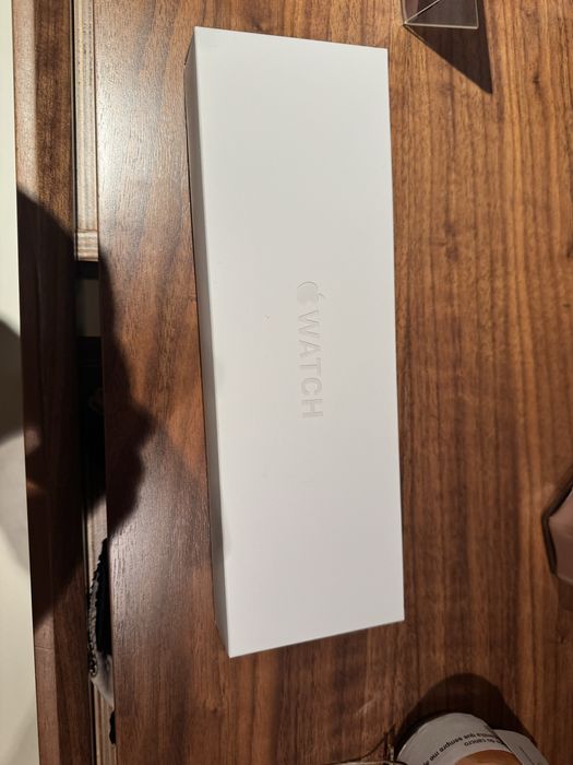 Apple Watch Series 10 GPS 46mm Alumínio Pret