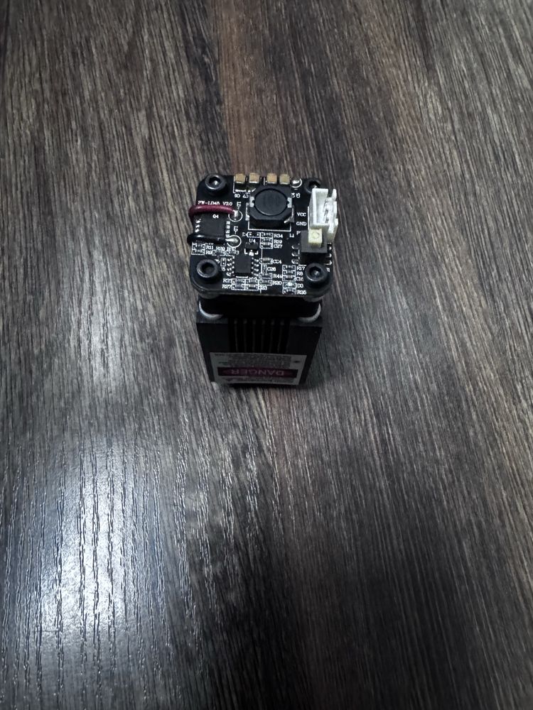 Laser do wypalania o mocy 2.5 W