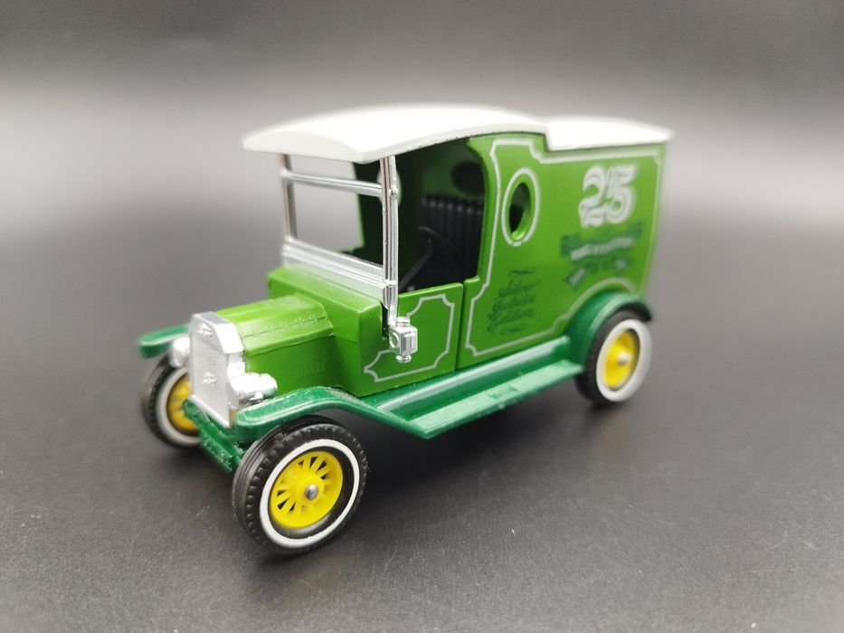 Ford Model T 1912 25 Years Models of Yesteryear Matchbox  model no box