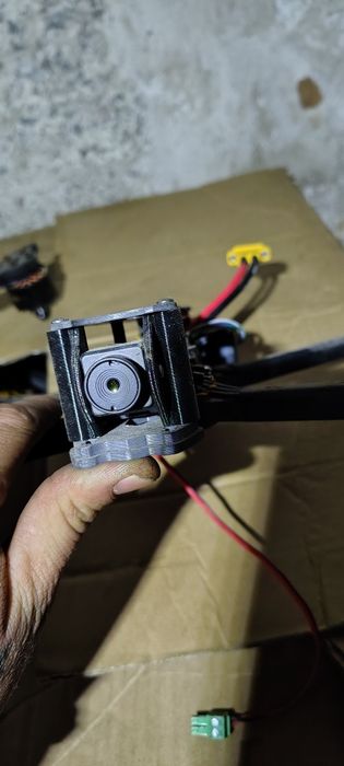 Продаж фпв дрон без батарей